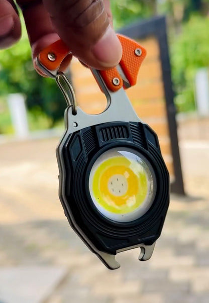 Multifunctional keychain